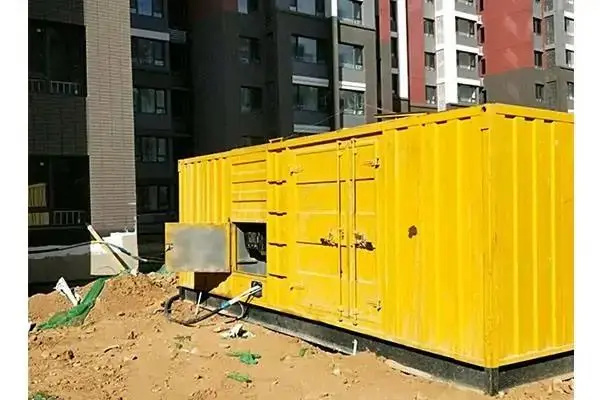 福海发电机租赁中燃油压力过低会对发动机的哪些部件造成损坏？