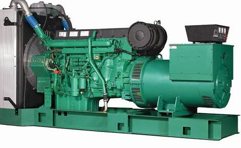 福海发电机除垢后需要用清水冲洗水冷式机油散热器几次？